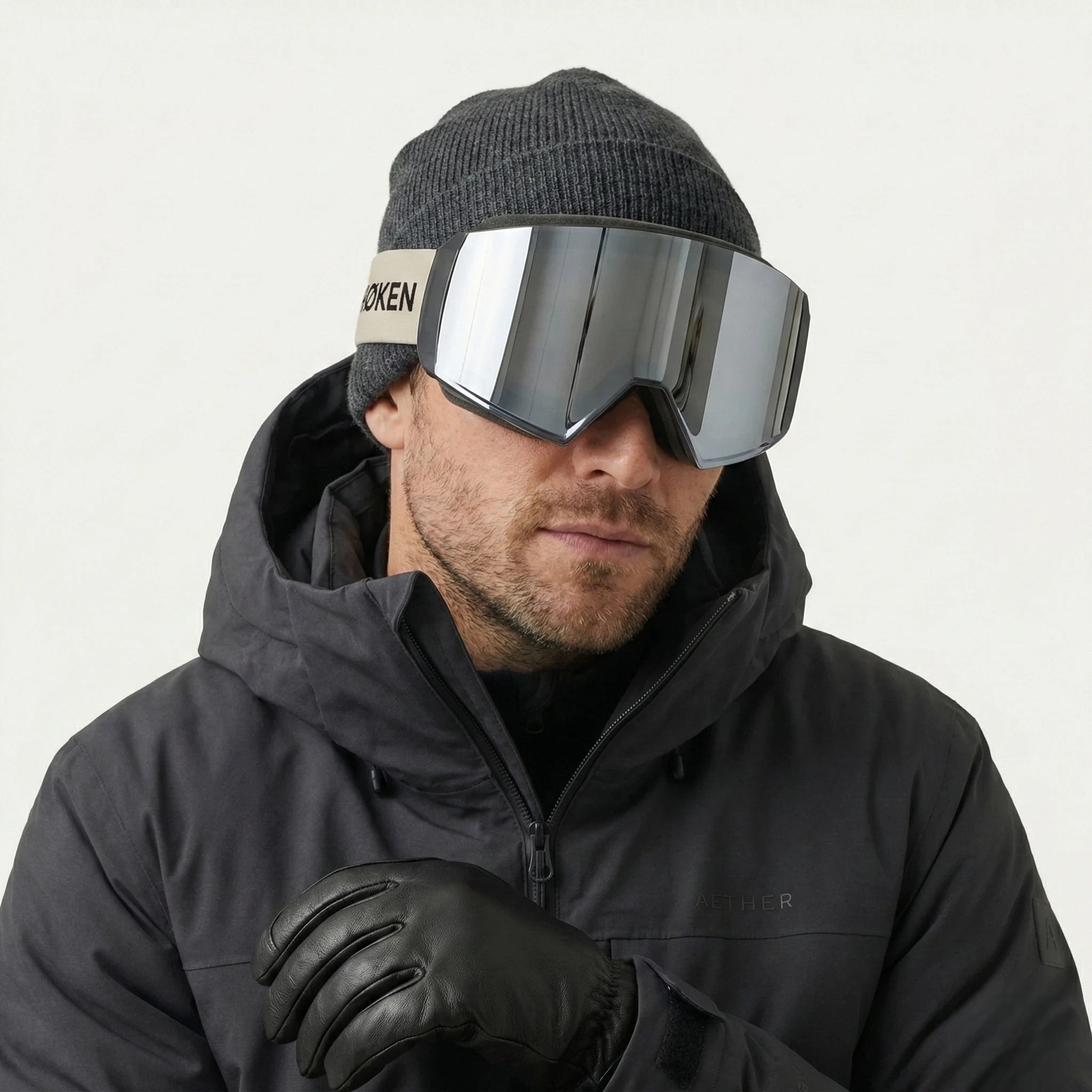 Niva Beige | Graphite Mirror Lens